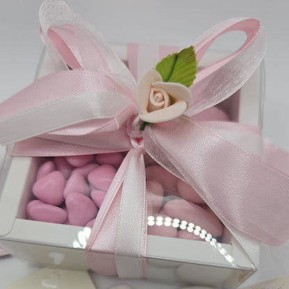 Bomboniere- Gastgeschenke Geschenkebox mit vier verschiedenen Sorten Confetti der Firma Maxtris