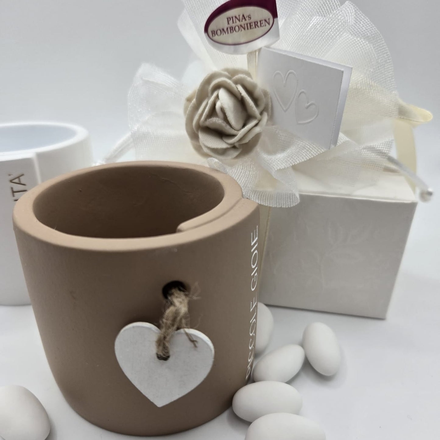 Bomboniere-Gastgeschenke Pflanztopf Terracotta mit Holzherz und Schriftzug