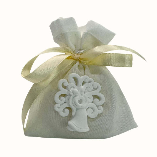 Mandelsäckchen Brautpaar mit Lebensbaum - personalisiertes Gastgeschenk - Pina´s Bombonieren